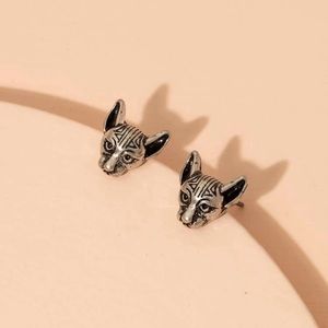 ⭐️ Awesome Rustic Style Jackal Stud Earrings ⭐️
